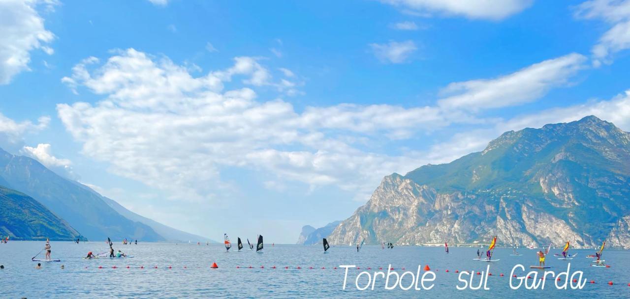 Viewlake Apartment Torbole Sul Garda Buitenkant foto